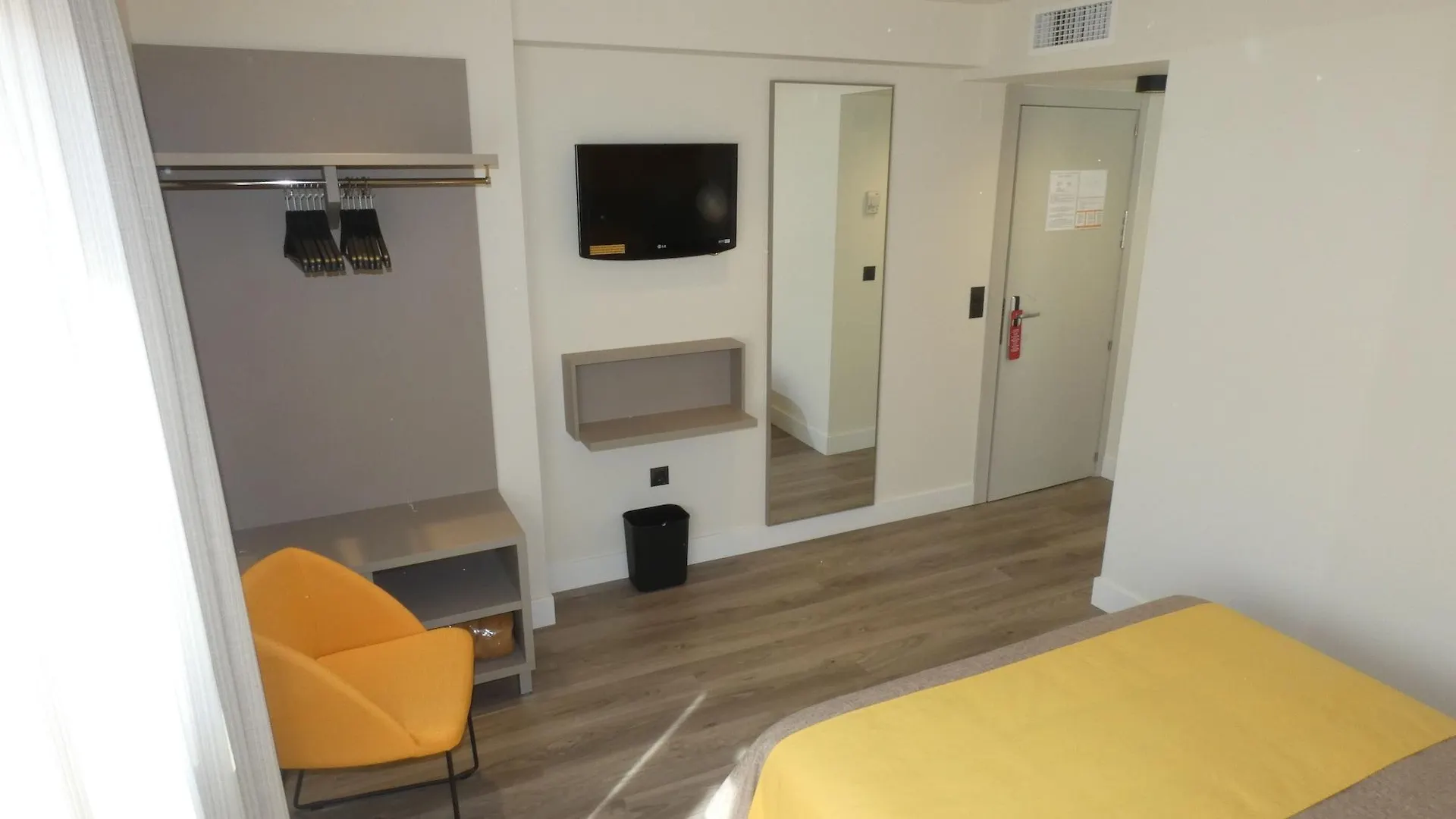 Hotel Zeus Málaga 2*,